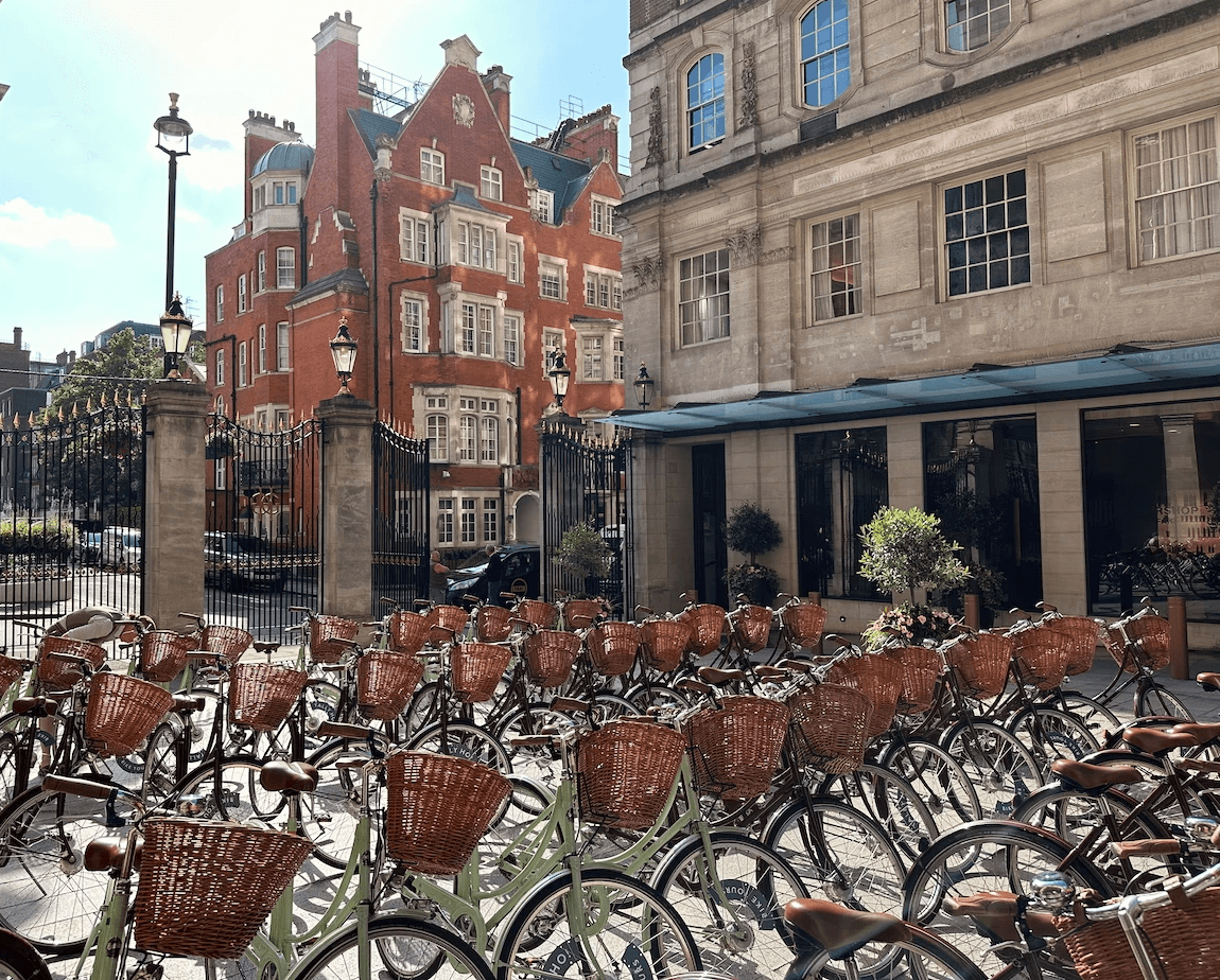 Grosvenor House courtyard, private bike fleet for a Royal Parks ride, 50 guests.